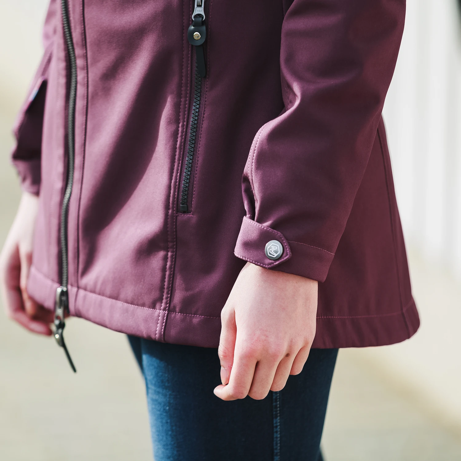 Horze Freya Women's Long Soft-shell Riding Jacket 15 Horze Freya Women's Long Soft-shell Riding Jacket - Image 15