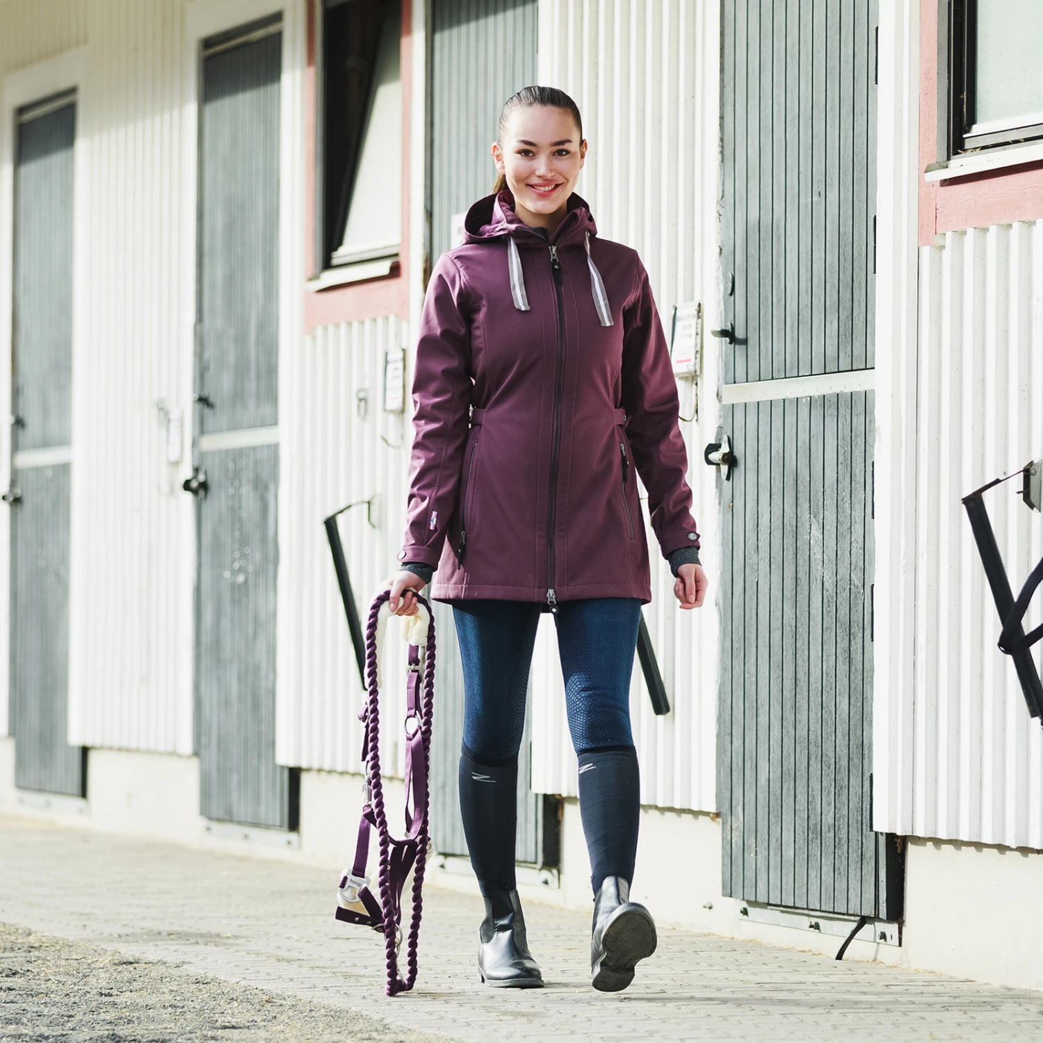 Horze Freya Women's Long Soft-shell Riding Jacket 19 Horze Freya Women's Long Soft-shell Riding Jacket - Image 19