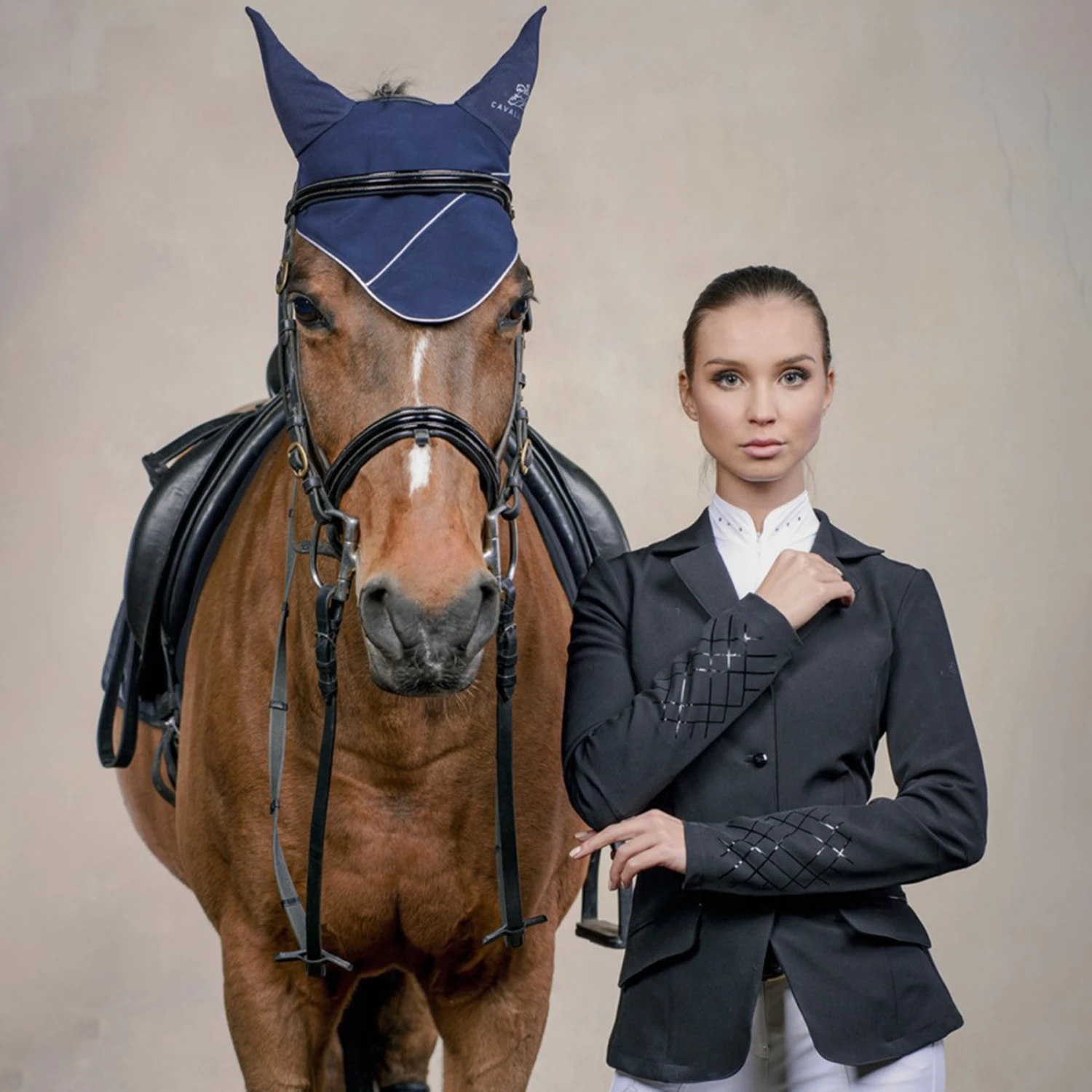 Cavalliera Mademoiselle Riding Show Jacket 2 Cavalliera Mademoiselle Riding Show Jacket - Image 2