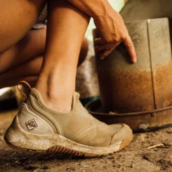 Muck Boot Women's Outscape Low -Equestrian Supplies 334786 LGR 6