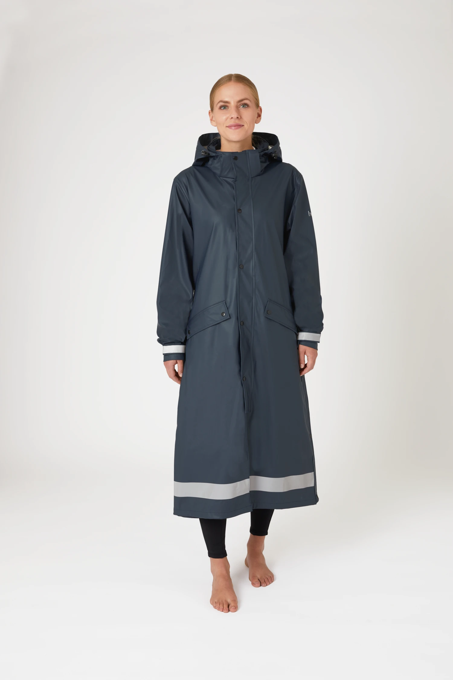 Horze Hazel Women's Long Raincoat With Slits 3 Horze Hazel Women's Long Raincoat With Slits - Image 3