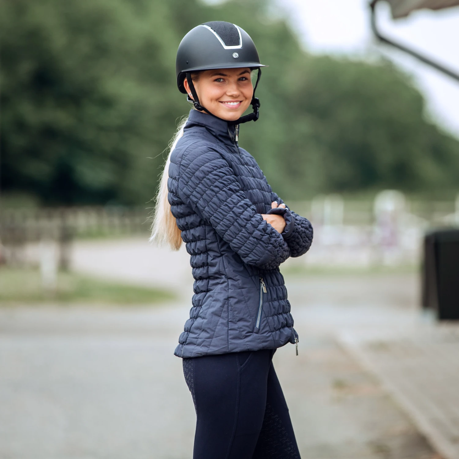 Horze Luna Women's Quilted Stretch Riding Jacket 5 Horze Luna Women's Quilted Stretch Riding Jacket - Image 5