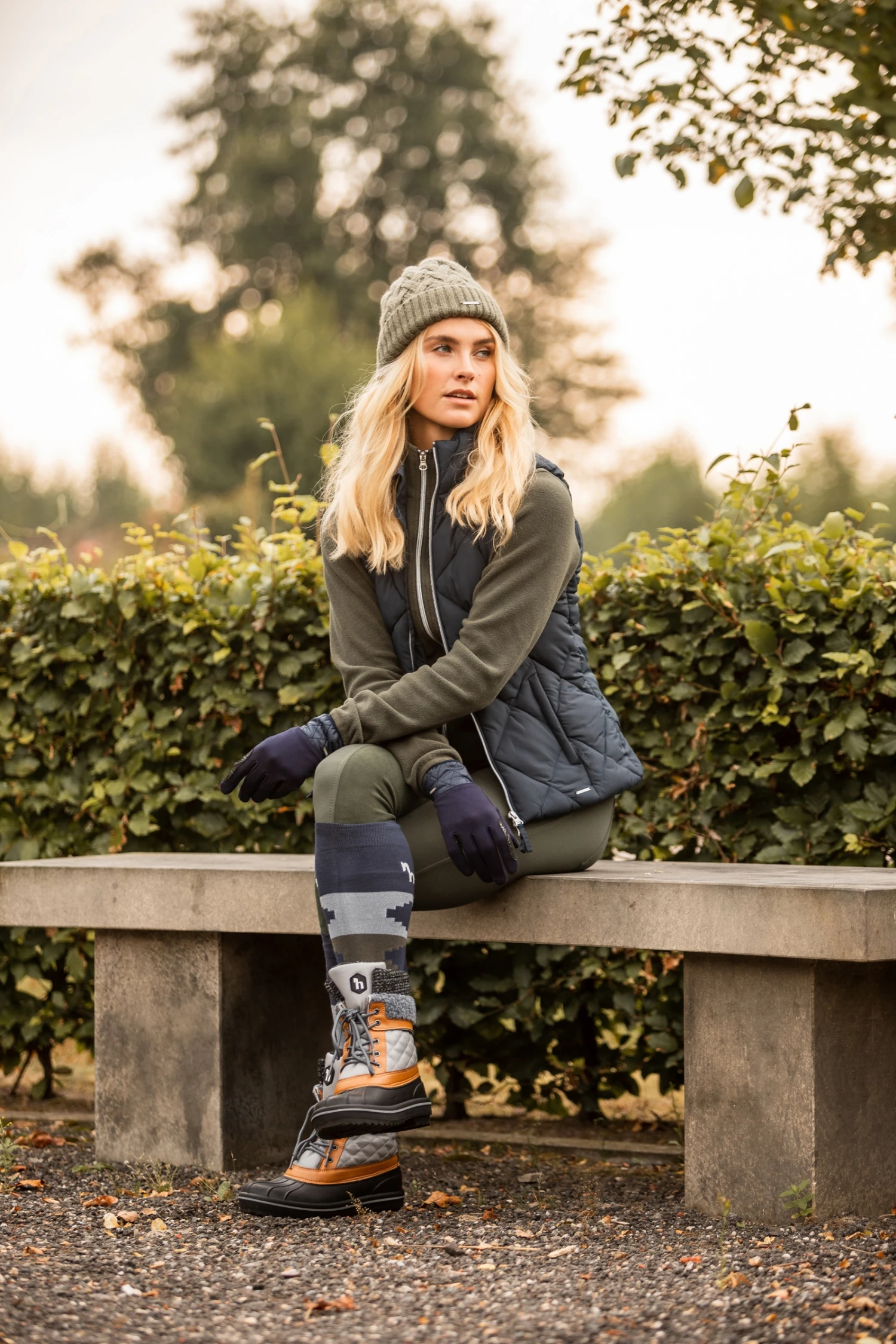 Horze Carola Women's Padded Riding Riding Vest 17 Horze Carola Women's Padded Riding Riding Vest - Image 17