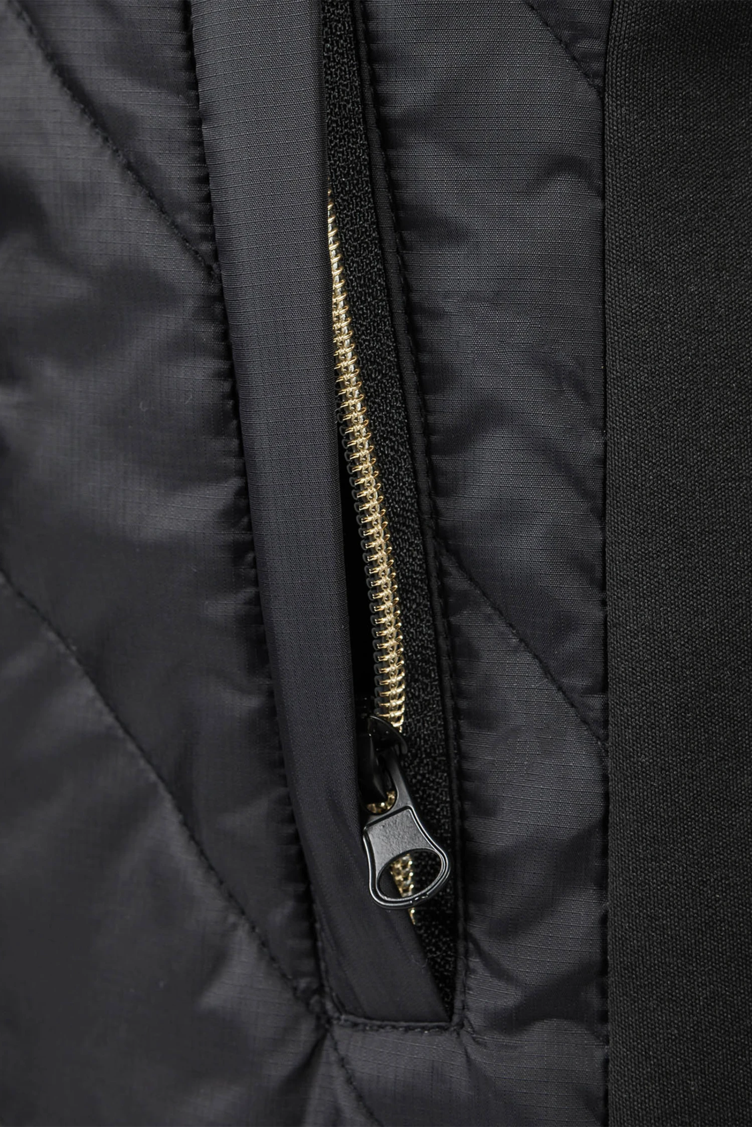 Back On Track Etna Women's Heated Vest 8 Back On Track Etna Women's Heated Vest - Image 8