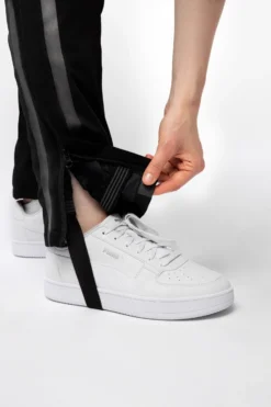 B Vertigo Dana Padded Thermo Breeches For Women 19 B Vertigo Dana Padded Thermo Breeches For Women -Equestrian Supplies 36058 099 07