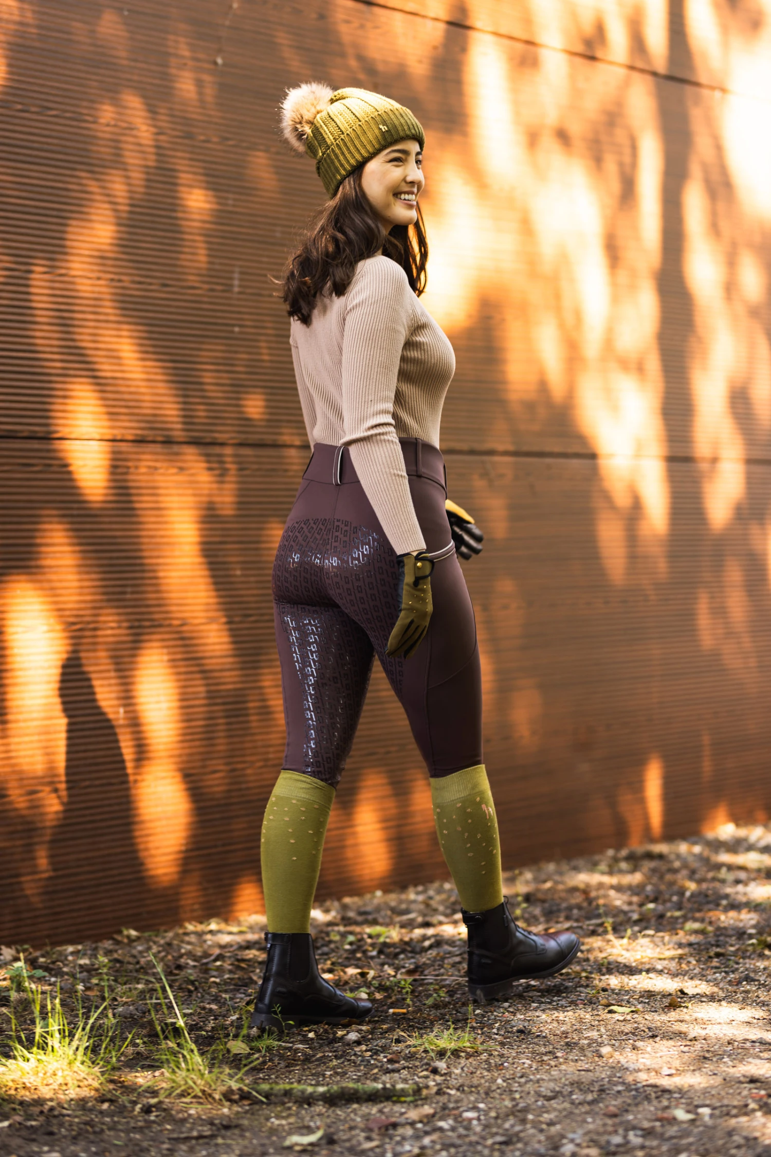 Horze Noelle Women's Full Grip Breeches 15 Horze Noelle Women's Full Grip Breeches - Image 15