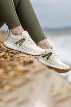 LeMieux Trax Waterproof Trainer 33 LeMieux Trax Waterproof Trainer -Equestrian Supplies XG9YB 710 07